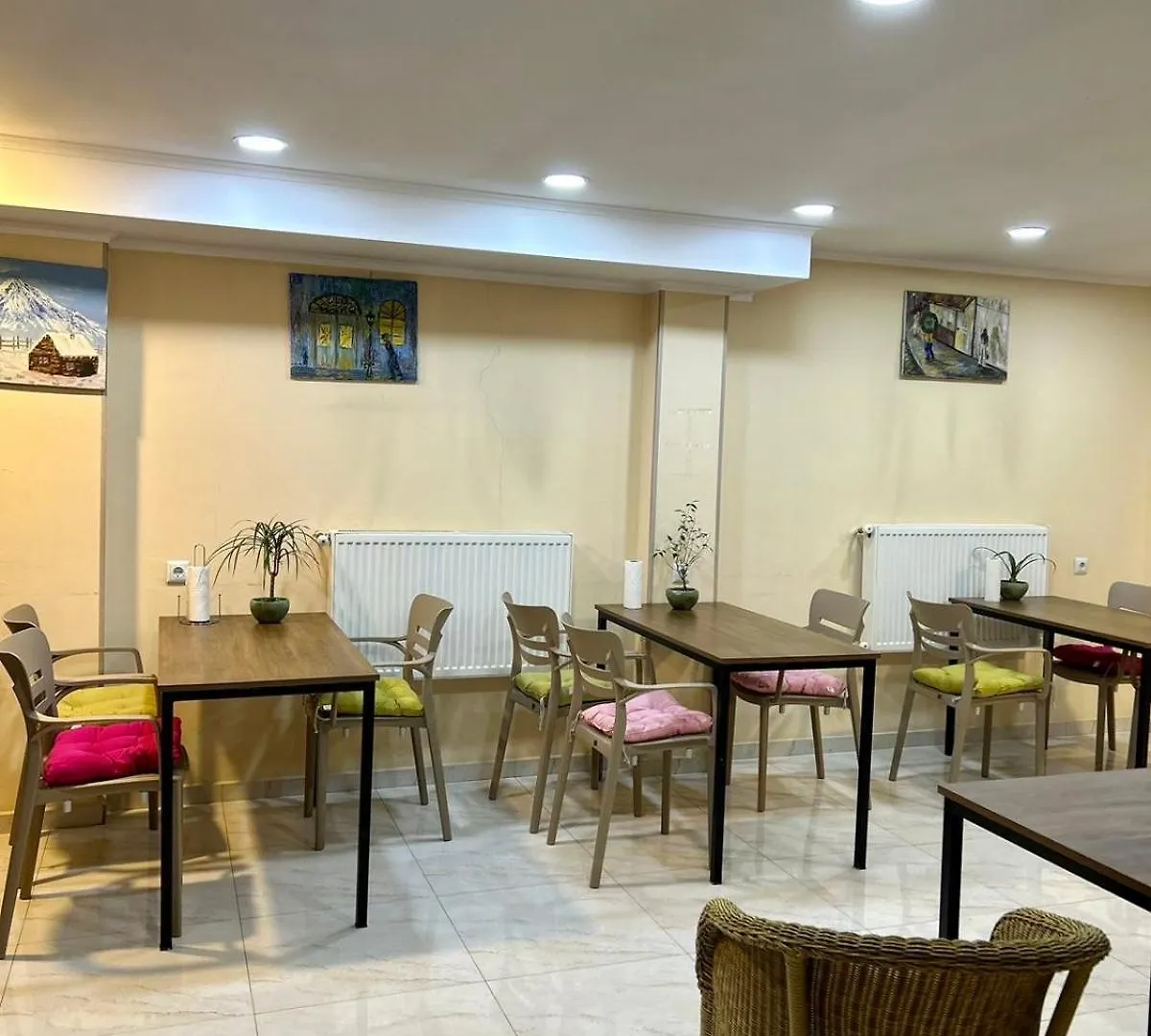 Hotel Marioni Tiflis Gürcistan