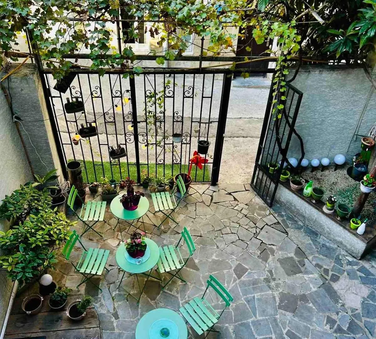 Hotel Marioni Tiflis 3*,  Gürcistan